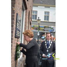 Onthulling Northeimerplaquette 8 mei 2013 Coll. HKR (15)